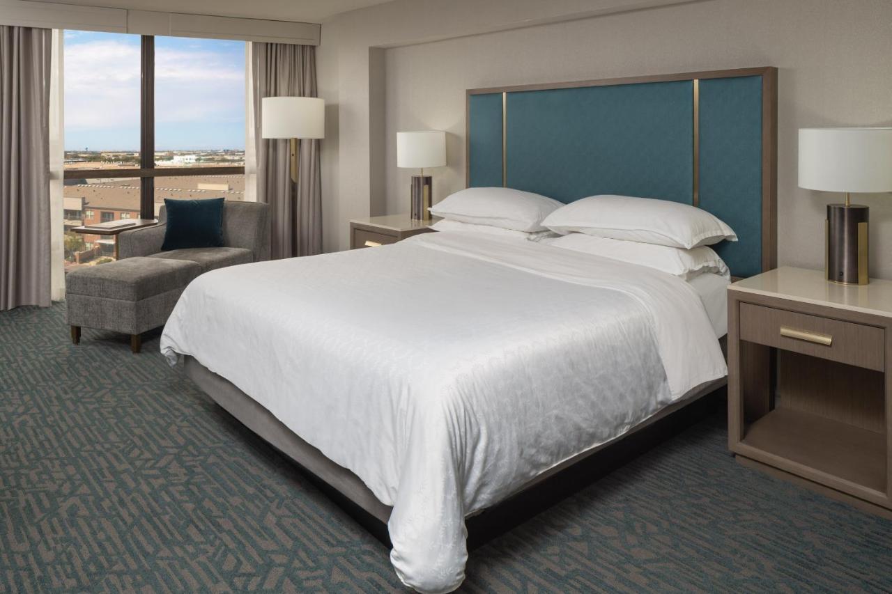 Sheraton Dallas Hotel By The Galleria Exterior photo