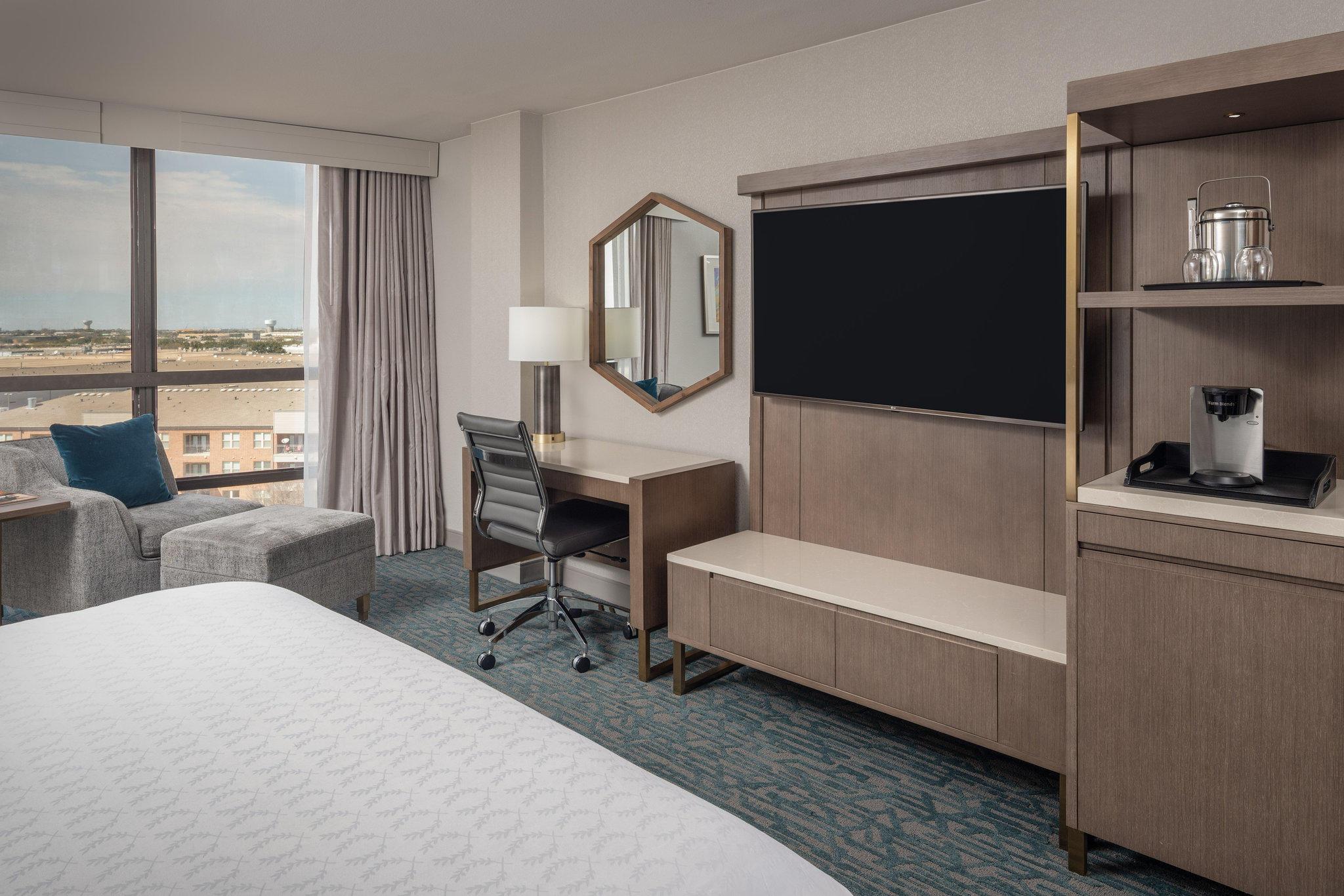 Sheraton Dallas Hotel By The Galleria Exterior photo